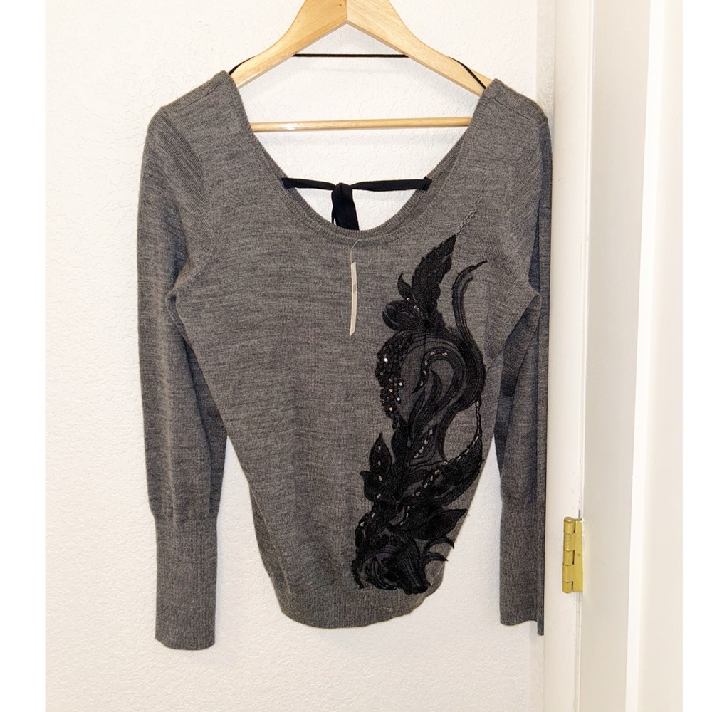 NWT ANGEL of the NORTH x ANTHROPOLOGIE The Torie Appliqué Charcoal Sweater SZ: M